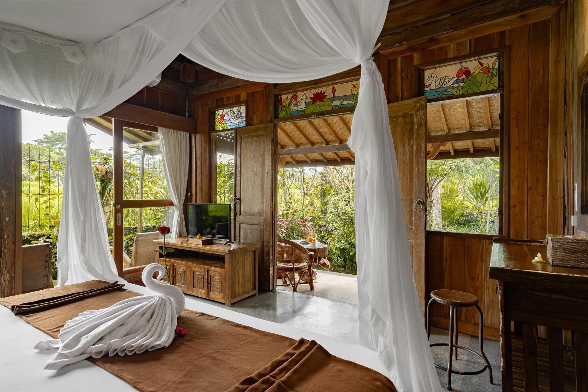 Moringa Ubud Villa Exterior photo
